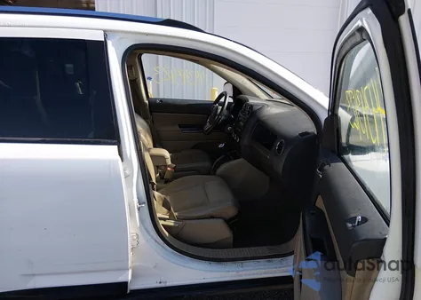 2011 Jeep Compass Limited z USA, uszkodzony, nr VIN 1J4NT5FB7BD143987